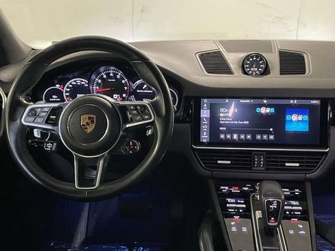 Used 2019 Porsche Cayenne AWD/4WD image 25