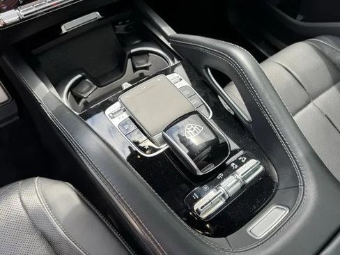 Used 2021 Mercedes-Benz Maybach GLS 600 4MATIC image 14