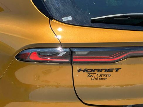 Used 2024 Dodge Hornet R/T AWD/4WD image 9