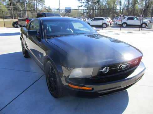 Used 2008 Ford Mustang Premium image 10