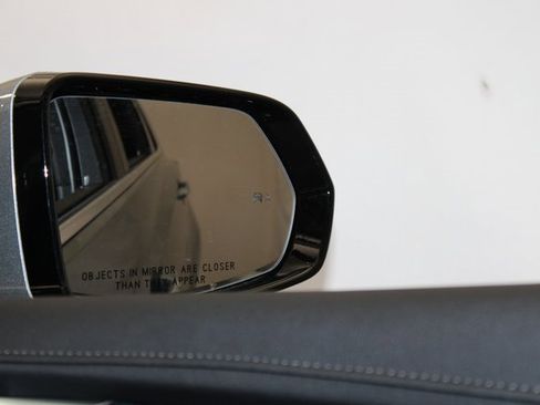 New 2025 Cadillac XT5 Premium Luxury image 26