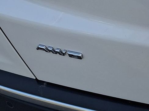 Used 2025 Cadillac XT5 Premium Luxury image 34