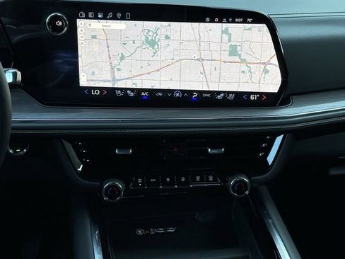 New 2026 Chevrolet Suburban Premier image 14