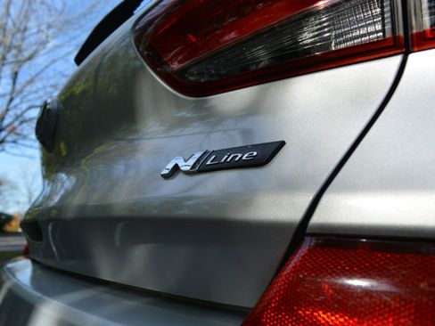 Used 2019 Hyundai Elantra GT N Line image 18