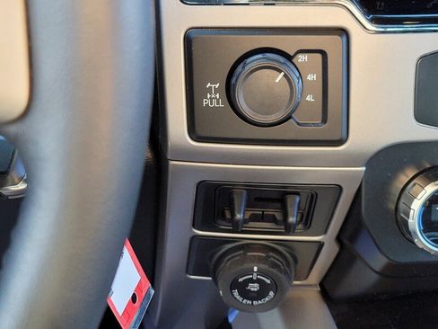 Used 2022 Ford F250 Lariat w/ Lariat Value Package image 23