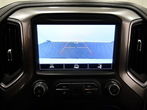 Used 2021 Chevrolet Silverado 1500 LTZ w/ Safety Package II AWD/4WD image 24