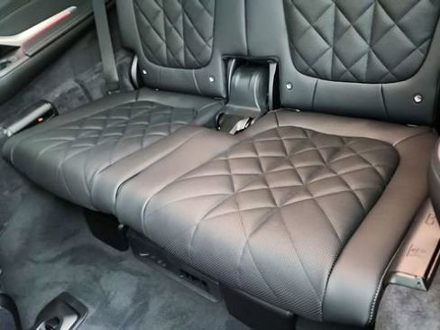 Used 2026 BMW X7 xDrive40i w/ M Sport Package image 32