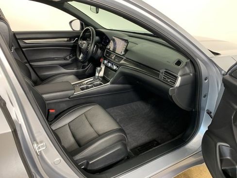 Used 2022 Honda Accord Sport image 21