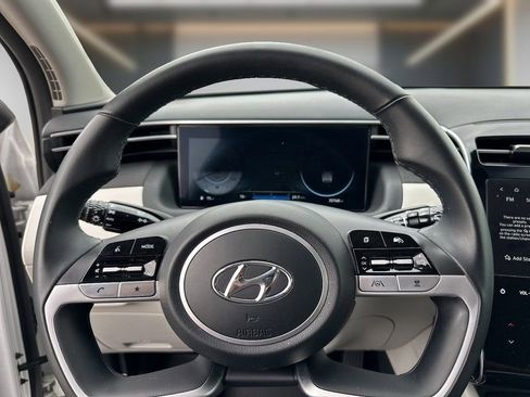 Certified 2024 Hyundai Tucson SEL w/ Convenience Package FWD image 21