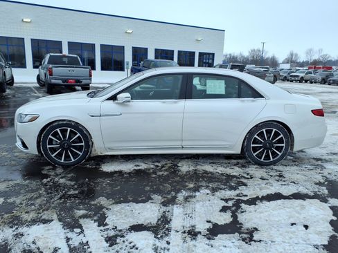 Used 2018 Lincoln Continental Reserve w/ Technology Package image 2