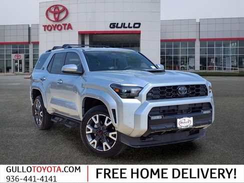 Certified 2025 Toyota 4Runner TRD Sport image 1