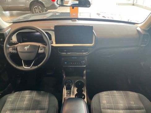 Used 2025 Ford Bronco Sport Heritage w/ Convenience Package image 23