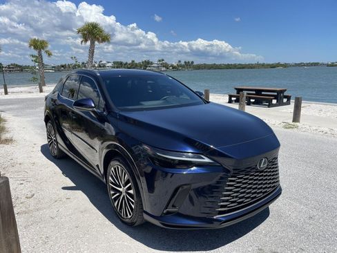 Used 2023 Lexus RX 350 w/ Accessory Package (2T) AWD/4WD image 35