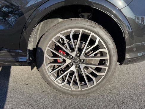 Certified 2025 Audi SQ5 Premium Plus w/ Premium Plus Package image 14