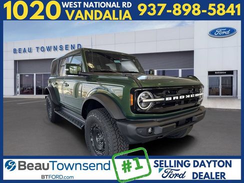 New 2025 Ford Bronco Outer Banks w/ Sasquatch Package image 1