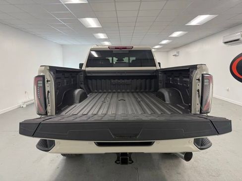 New 2026 GMC Sierra 2500 AT4 image 8