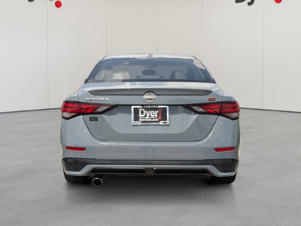 Used 2025 Nissan Sentra SR w/ SR Premium Package FWD image 4