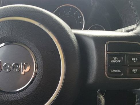 Used 2012 Jeep Wrangler Unlimited Sport image 18