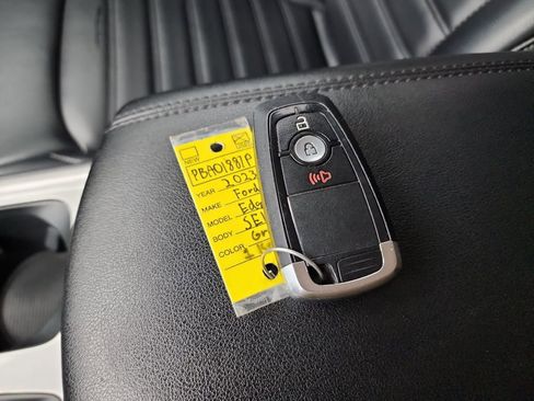 Used 2023 Ford Edge SEL image 42