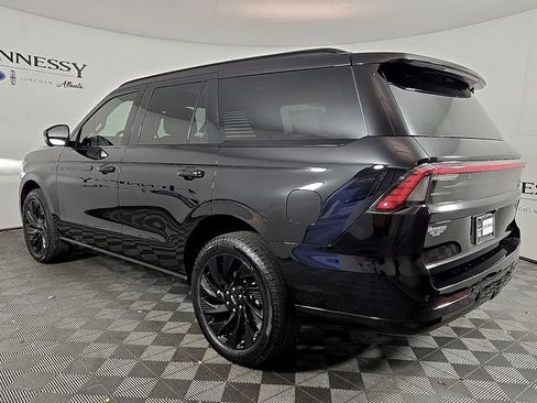 New 2025 Lincoln Navigator Reserve w/ Jet Appearance Package image 6