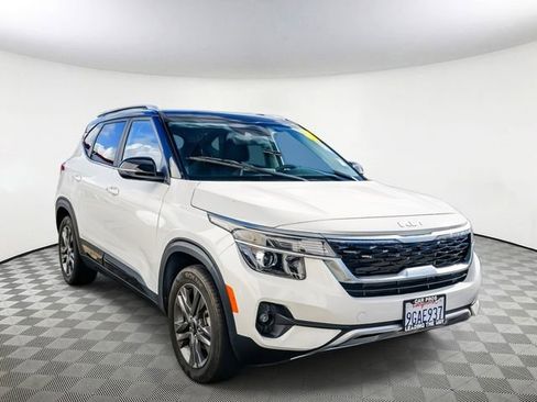 Certified 2023 Kia Seltos S image 5