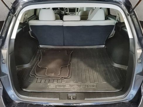Used 2012 Subaru Outback 2.5i Limited AWD/4WD image 15