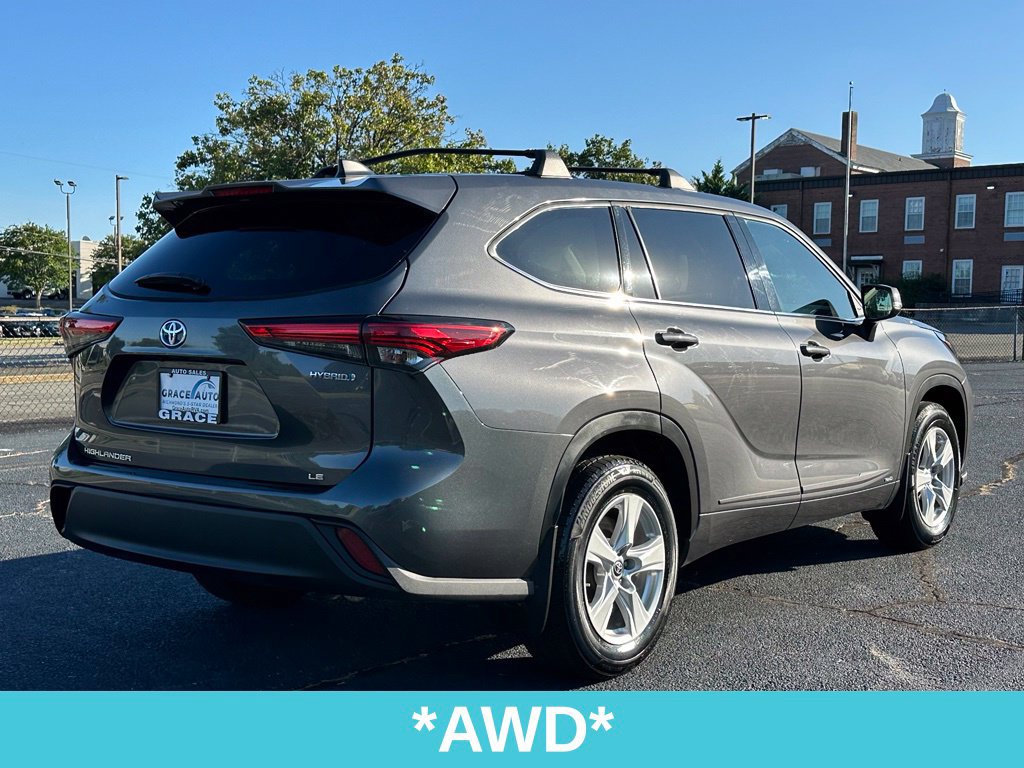 Used 2022 Toyota Highlander LE AWD/4WD image 8