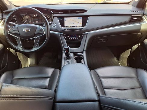 Used 2023 Cadillac XT5 Premium Luxury image 11