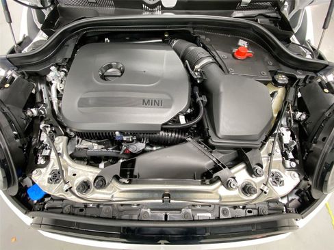 Certified 2025 MINI Cooper S image 22
