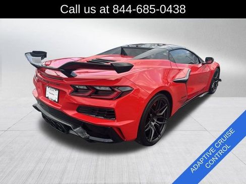 Used 2023 Chevrolet Corvette Z06 w/ Z07 Performance Package image 5