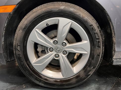 Used 2018 Honda Odyssey EX-L image 25