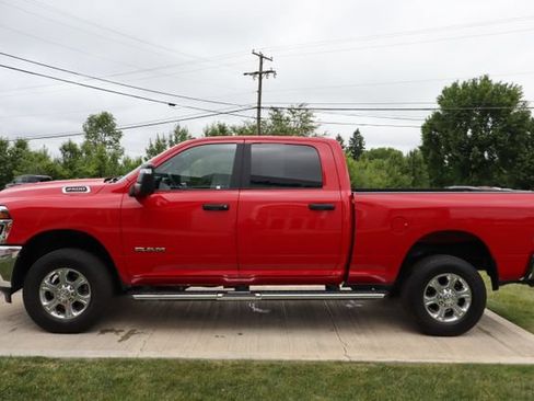 Used 2026 RAM 2500 Big Horn AWD/4WD image 34