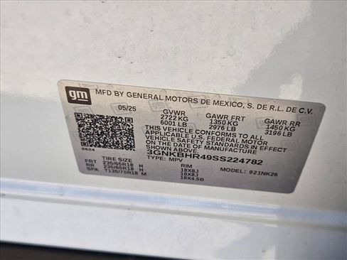 Used 2025 Chevrolet Blazer LT AWD/4WD image 24