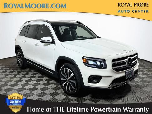 Used 2022 Mercedes-Benz GLB 250 4MATIC w/ Premium Package Lite image 1