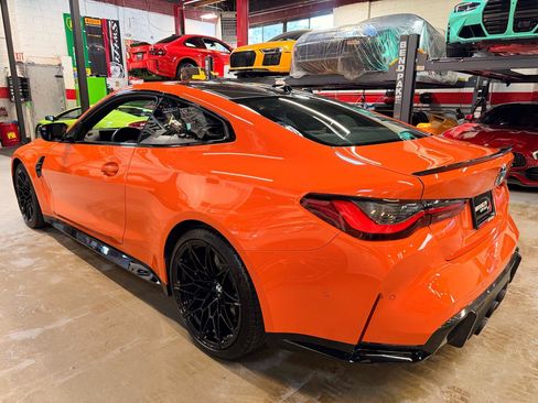 Used 2024 BMW M4 xDrive Competition w/ M Carbon Exterior Package AWD/4WD image 9