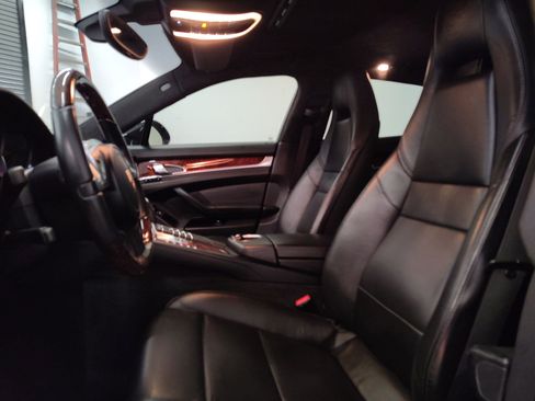 Used 2012 Porsche Panamera Turbo S image 22