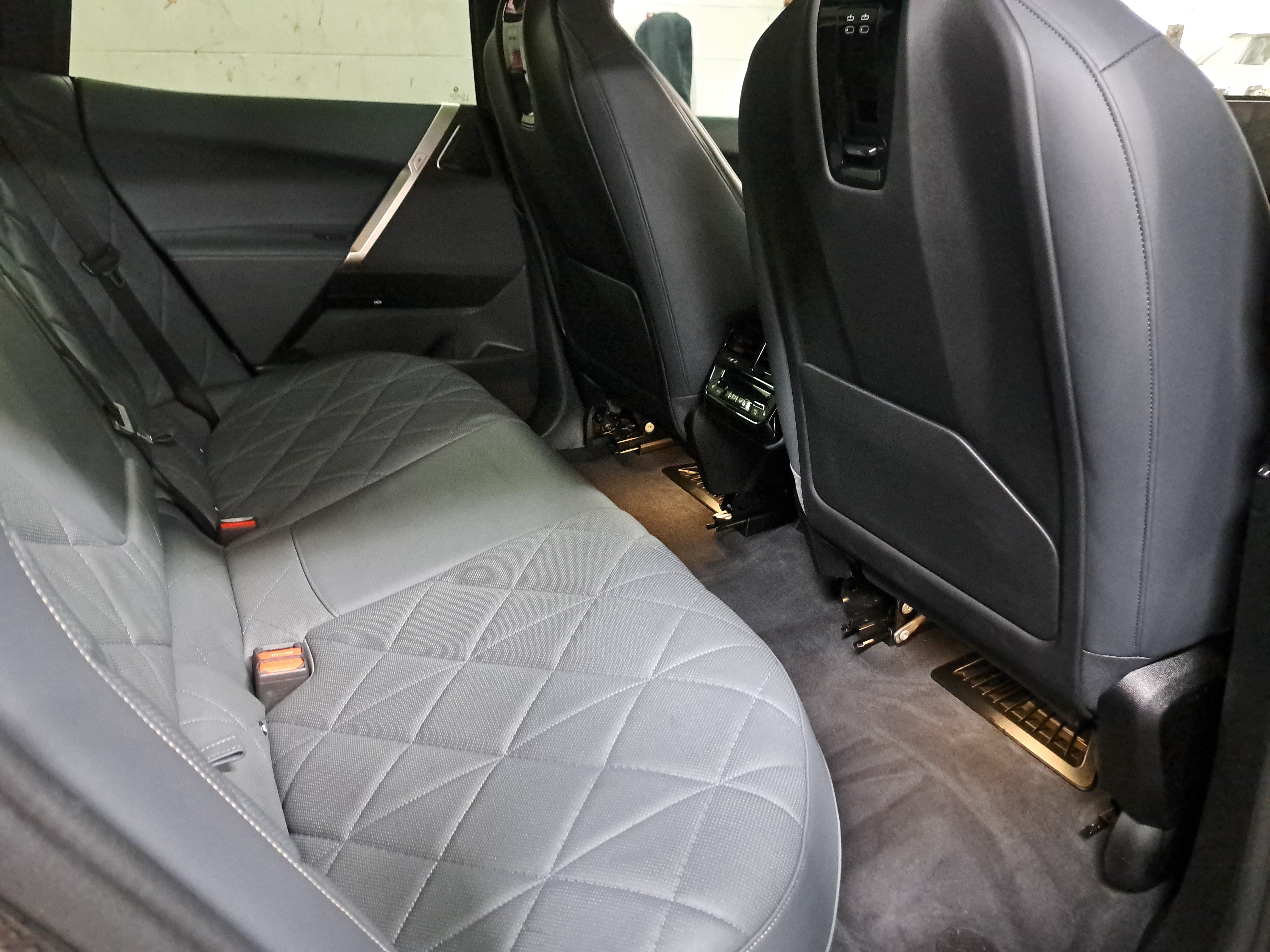 Certified 2023 BMW iX M60 AWD/4WD image 12