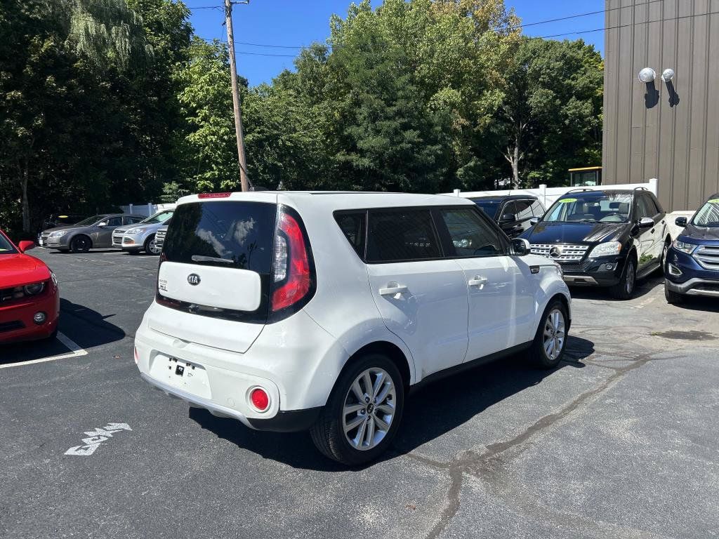 Used 2017 Kia Soul + FWD image 3