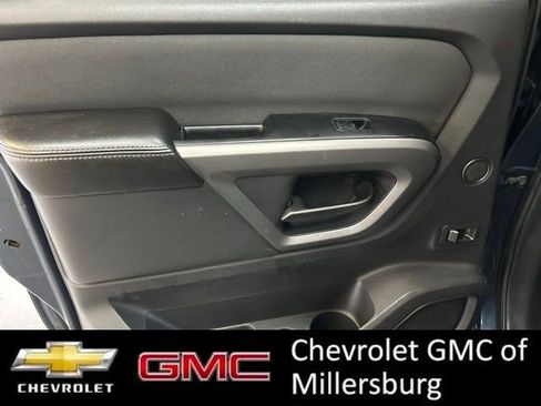 Used 2015 Nissan Titan SV w/ SV Value Truck Package image 28