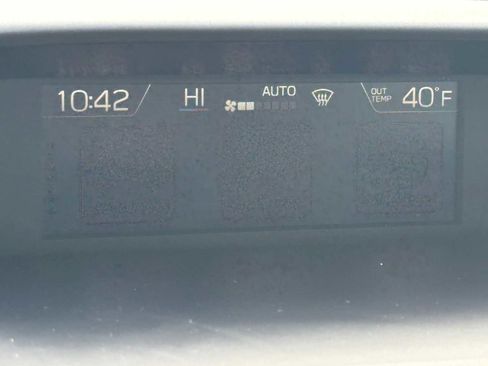 Used 2022 Subaru Crosstrek 2.5i Limited image 25