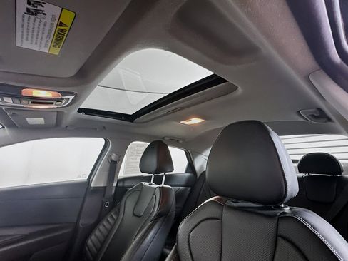 Used 2024 Hyundai Elantra Limited FWD image 26