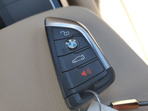 Used 2022 BMW X3 sDrive30i w/ M Sport Package 2 RWD image 25