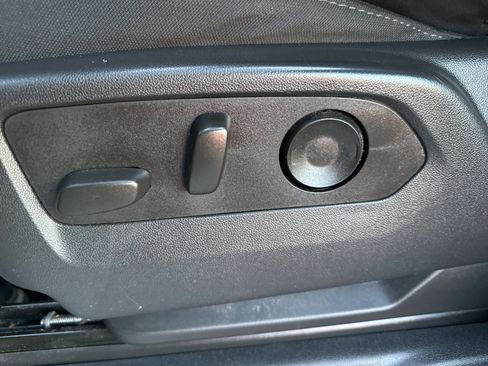 Used 2023 Chevrolet Silverado 1500 RST w/ Redline Edition image 37