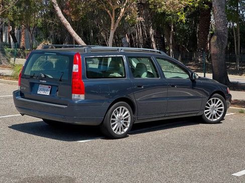Used 2007 Volvo V70 2.4 FWD image 6