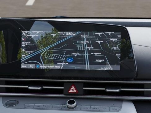 New 2026 Hyundai Elantra Limited image 13