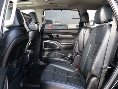 Used 2022 Kia Telluride EX w/ EX Premium Package image 9