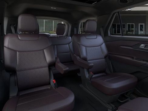 New 2026 Ford Explorer Platinum RWD image 11