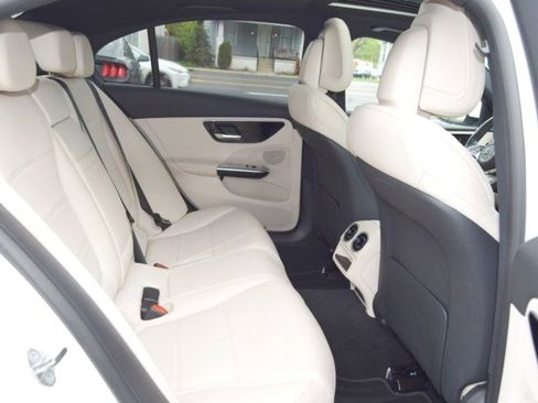 Used 2022 Mercedes-Benz C 300 4MATIC Sedan image 24