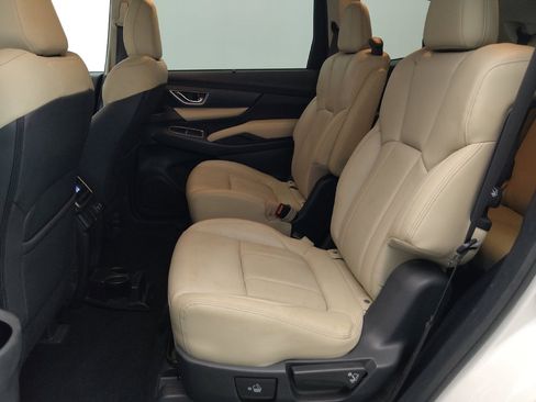 Used 2019 Subaru Ascent Limited AWD/4WD image 18