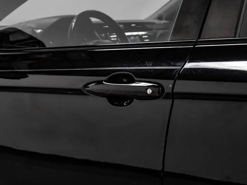 Used 2019 Toyota Camry SE image 46